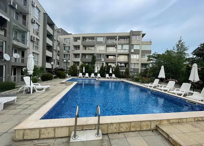 лятно студио